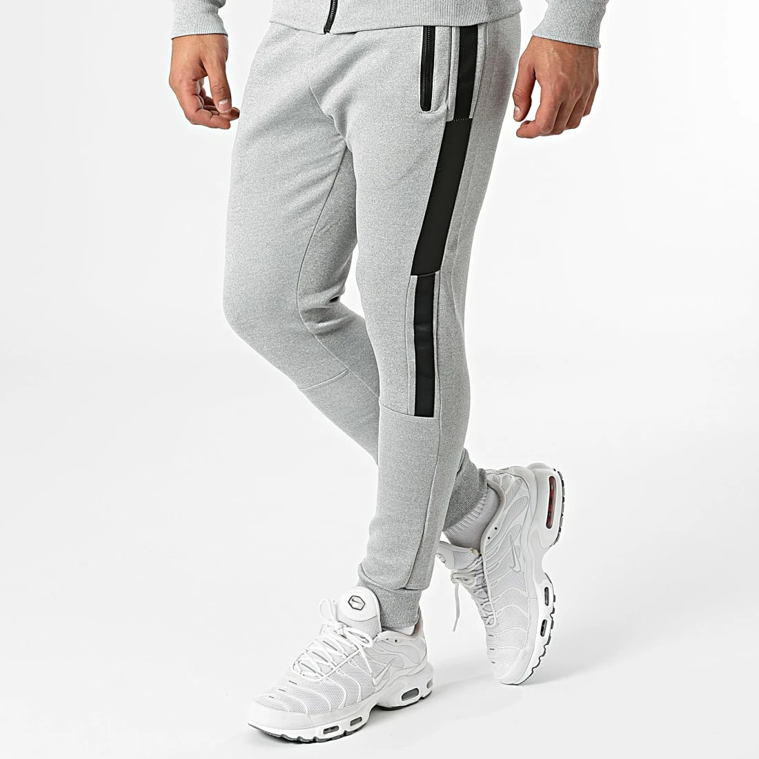 Budget ❤️ Ensemble De Survêtement A Bandes TX-677-1 Gris Anthracite de Zayne Paris 😍 4 Budget ❤️ Ensemble De Survêtement A Bandes TX-677-1 Gris Anthracite de Zayne Paris 😍 – Image 4