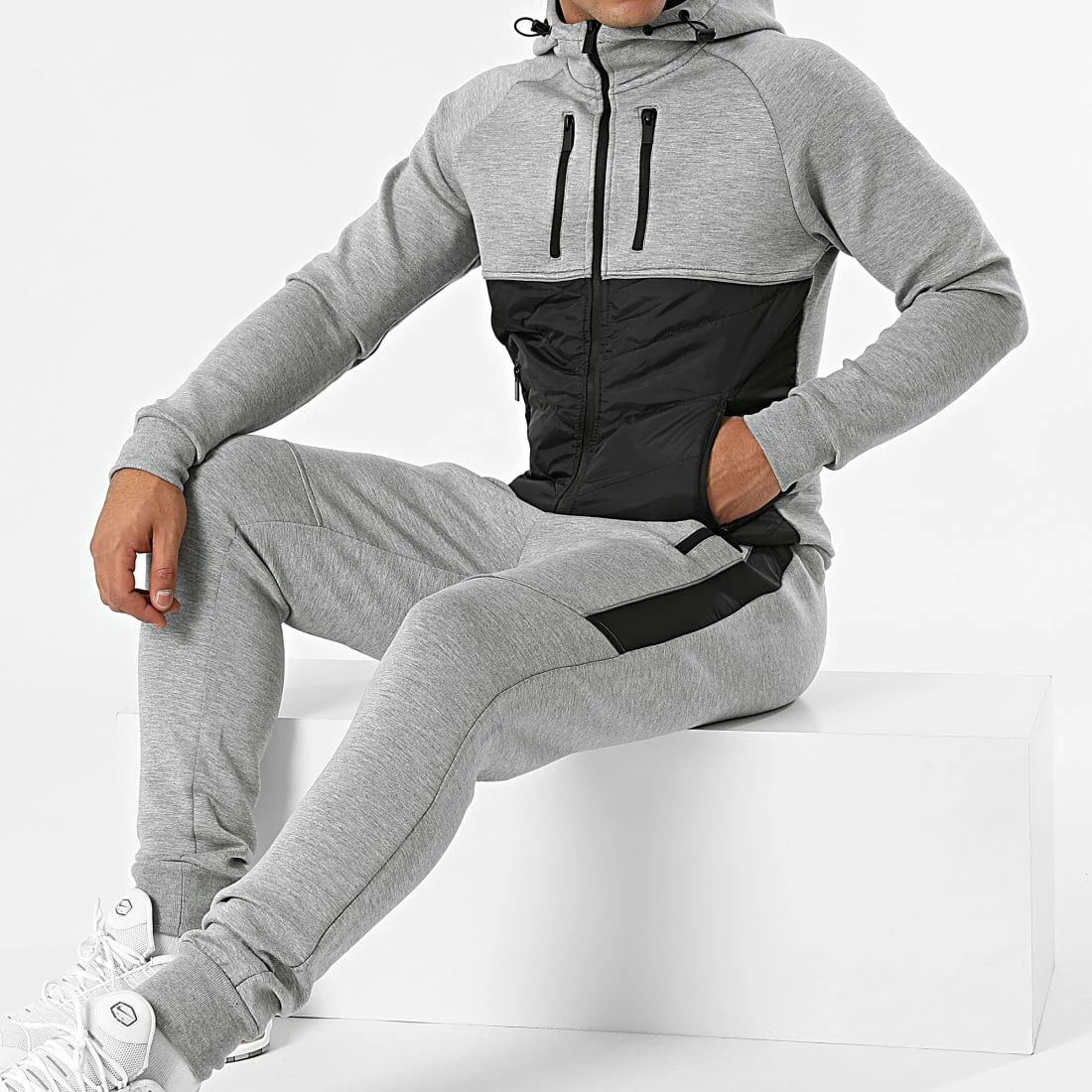 Meilleure affaire ⭐ Ensemble De Survetement TX-696 Gris Chiné Noir de Zayne Paris 🥰 1 Meilleure affaire ⭐ Ensemble De Survetement TX-696 Gris Chiné Noir de Zayne Paris 🥰