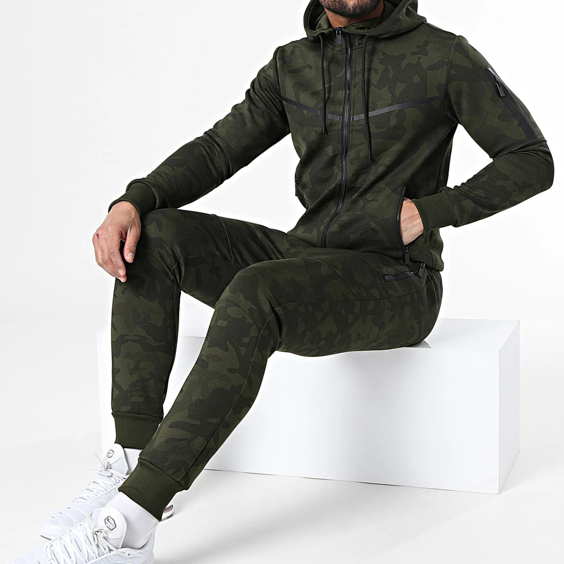 Sortie 👏 Ensemble De Survetement Camouflage TX-758 Vert Kaki de Zayne Paris ❤️ 1 Sortie 👏 Ensemble De Survetement Camouflage TX-758 Vert Kaki de Zayne Paris ❤️
