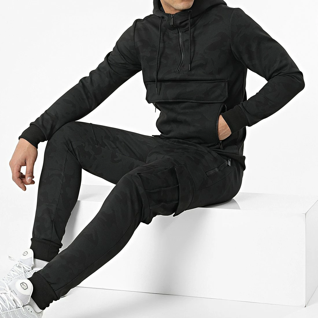 Coupon 🔔 Ensemble De Survetement Camouflage TX-751 Noir de Zayne Paris 😀 1 Coupon 🔔 Ensemble De Survetement Camouflage TX-751 Noir de Zayne Paris 😀