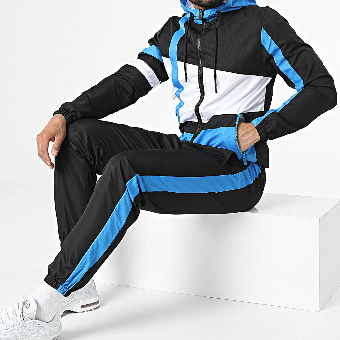 Acheter ✔️ Ensemble De Survetement A Bandes TX-724 Blanc Noir Bleu de Zayne Paris 👍 1 Acheter ✔️ Ensemble De Survetement A Bandes TX-724 Blanc Noir Bleu de Zayne Paris 👍