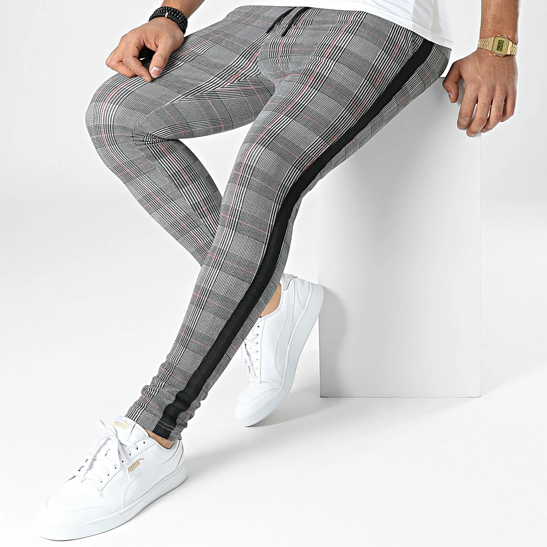 Meilleure vente 🎁 Pantalon A Carreaux Et Bandes TX-665 Gris Rouge de Zayne Paris 🎉 3 Meilleure vente 🎁 Pantalon A Carreaux Et Bandes TX-665 Gris Rouge de Zayne Paris 🎉 – Image 3