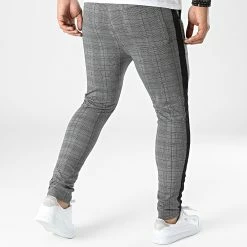 Meilleure vente ⌛ Pantalon A Carreaux Et Bandes TX-664 Gris Anthracite de Zayne Paris 😉 7 Meilleure vente ⌛ Pantalon A Carreaux Et Bandes TX-664 Gris Anthracite de Zayne Paris 😉 -Zayne Paris Soldes zayne paris 331145 TX 664 2 20220816T160951 04