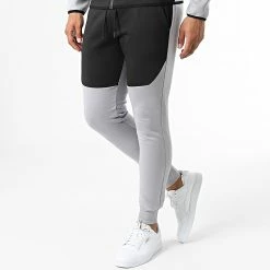 Acheter 🎁 Ensemble Sweat Zippé Capuche Et Pantalon Jogging E-314 Noir Gris Réfléchissant de Zayne Paris 😍 -Zayne Paris Soldes zayne paris 333280 E 314 2 20220819T141532 04