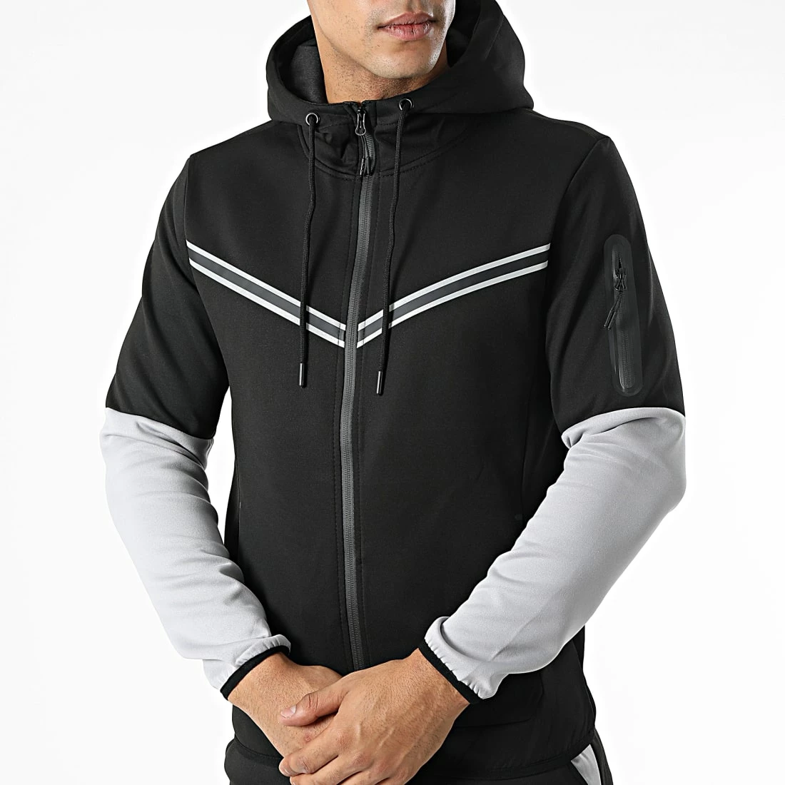 Vente flash 👏 Ensemble Sweat Zippé Capuche Et Pantalon Jogging E-315 Noir Réfléchissant de Zayne Paris 🌟 3 Vente flash 👏 Ensemble Sweat Zippé Capuche Et Pantalon Jogging E-315 Noir Réfléchissant de Zayne Paris 🌟 – Image 3