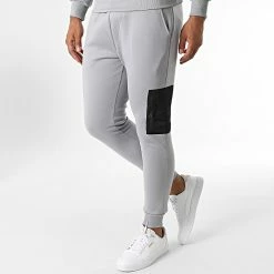 Budget ⭐ Ensemble Veste Col Zippé Capuche Et Pantalon Jogging E-311 Gris de Zayne Paris 🎉 -Zayne Paris Soldes zayne paris 336146 E 311 2 20220915T150507 04