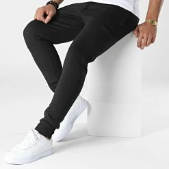 Coupon 👏 Pantalon Jogging TX-817 Noir de Zayne Paris 🔥 -Zayne Paris Soldes zayne paris 340370 TX 817 1 20221007T152911 03