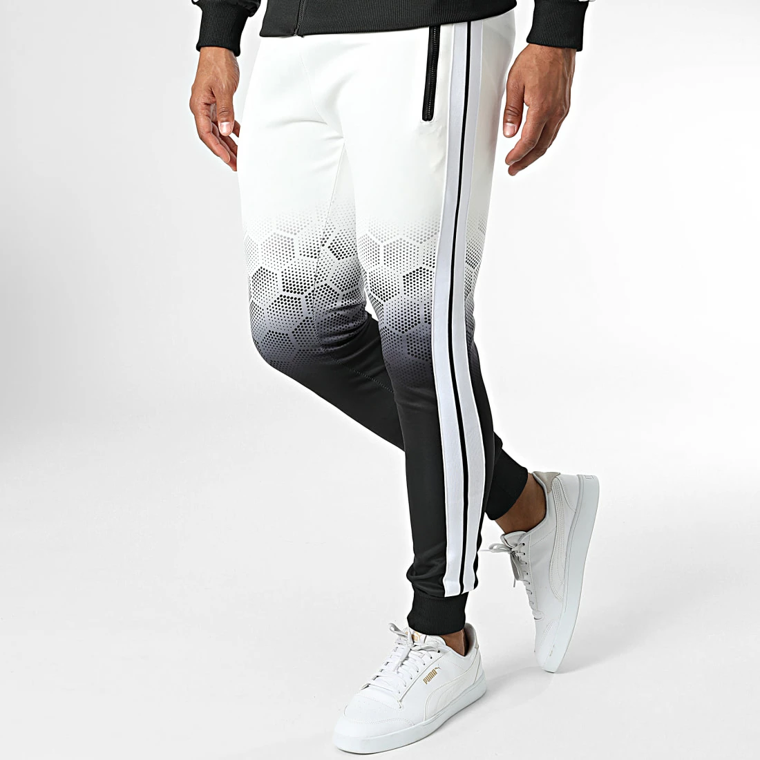 Le moins cher 💯 Ensemble De Survêtement Dégradé A Bandes E284 Blanc Noir de Zayne Paris 🔥 4 Le moins cher 💯 Ensemble De Survêtement Dégradé A Bandes E284 Blanc Noir de Zayne Paris 🔥 – Image 4